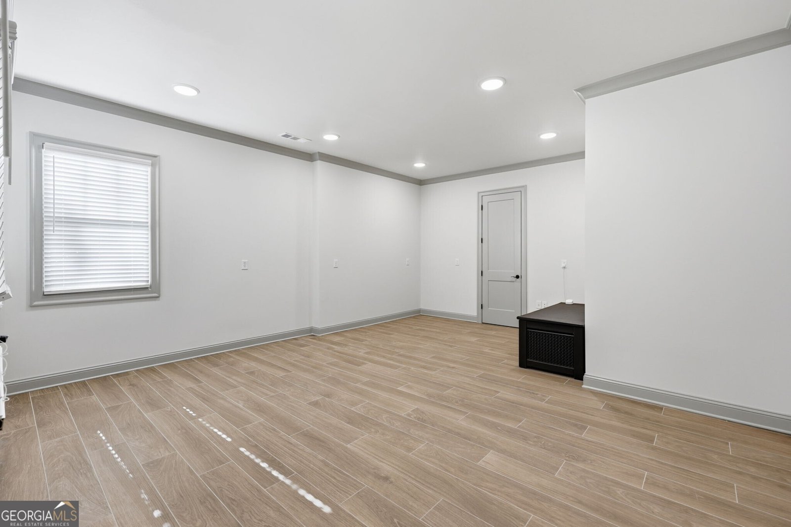 6011 Windjammer Way Gainesville - 35