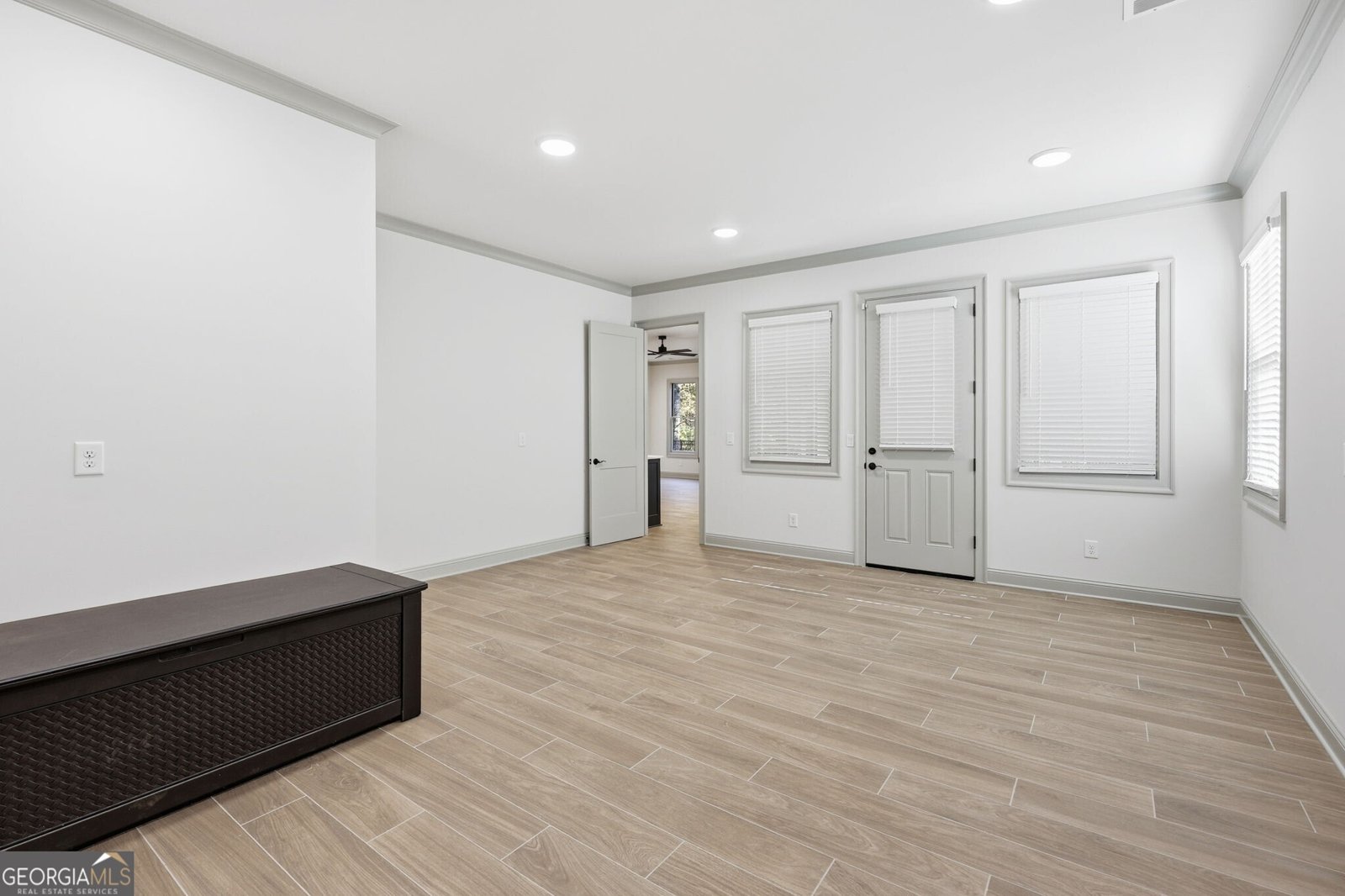 6011 Windjammer Way Gainesville - 36