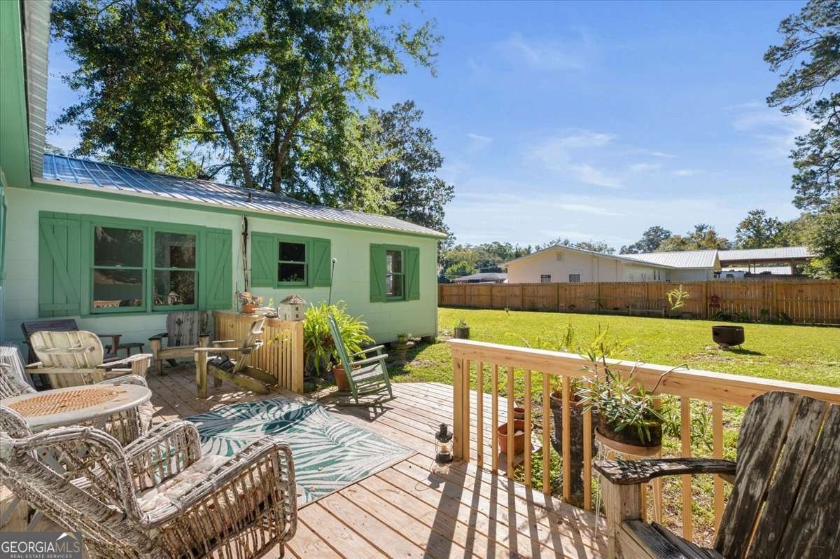 300 Colson Avenue Woodbine - 32