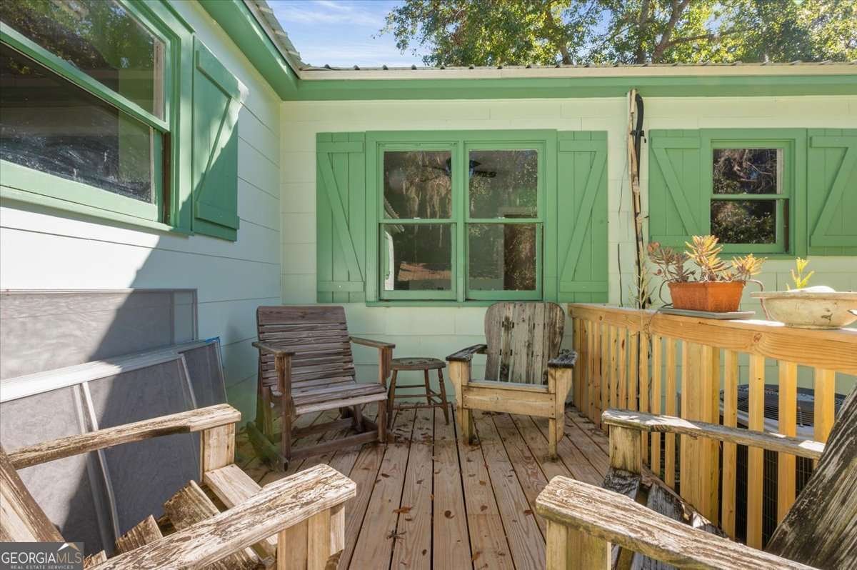 300 Colson Avenue Woodbine - 34