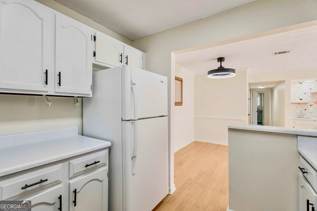 1622 RALEIGH Circle Marietta - 18