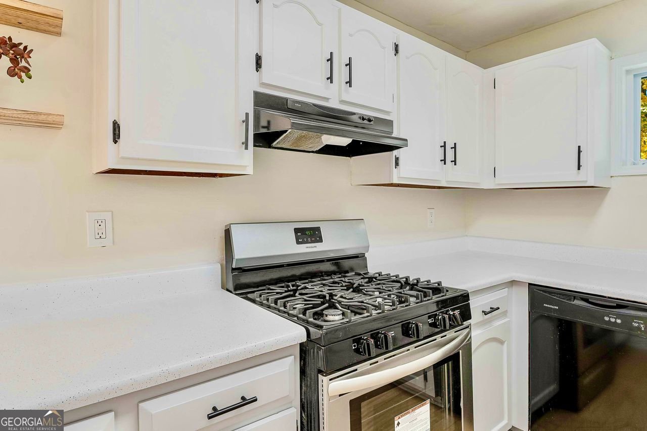 1622 RALEIGH Circle Marietta - 19