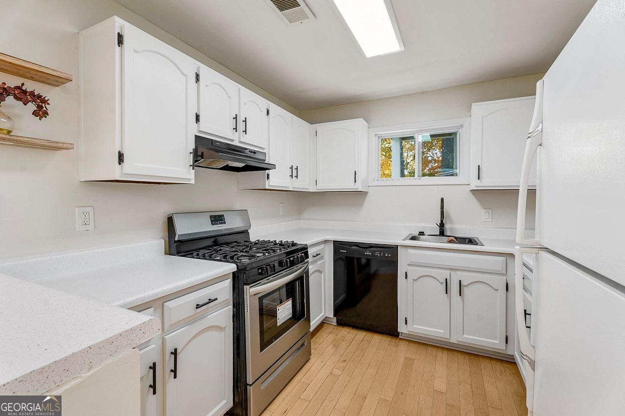 1622 RALEIGH Circle Marietta - 20