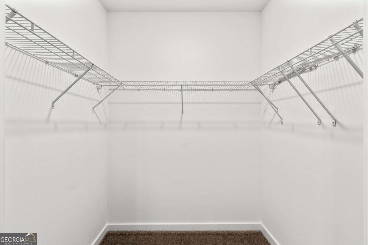 525 Parkway Drive Atlanta - 17