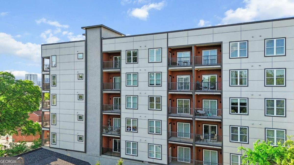 525 Parkway Drive Atlanta - 2