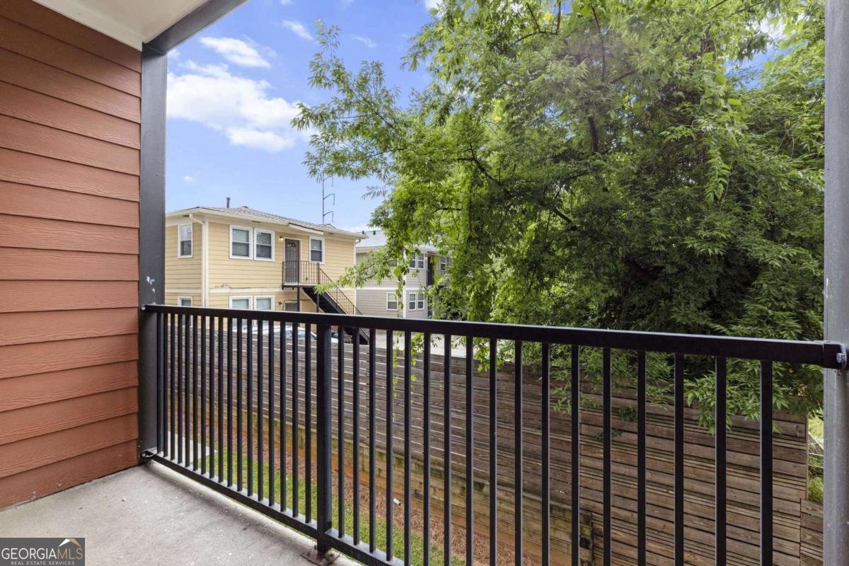 525 Parkway Drive Atlanta - 21