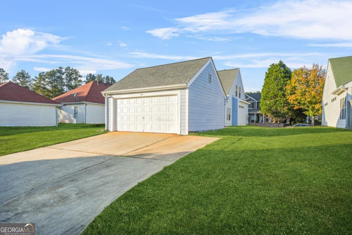 623 Brookwater Drive Stockbridge - 17