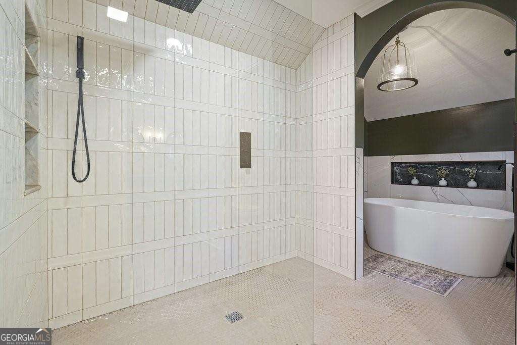 662 Bouldercrest Drive Marietta - 43