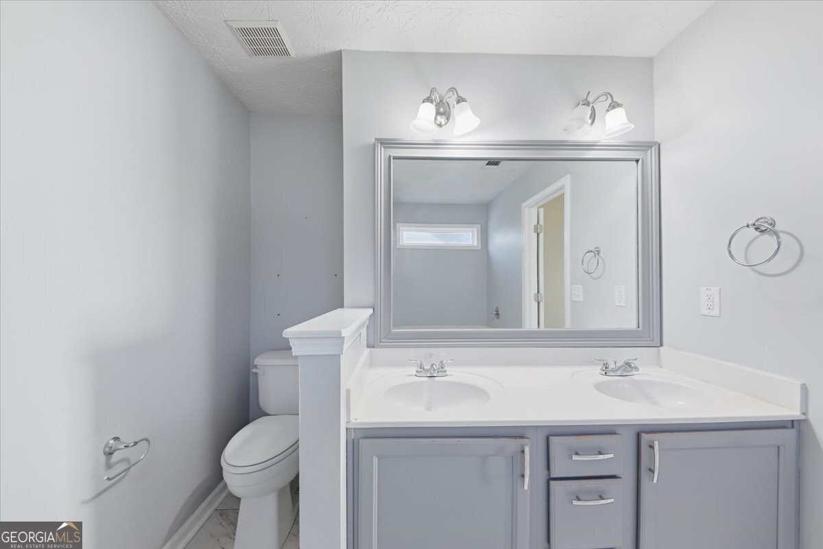 533 POPLAR Bend Canton - 1