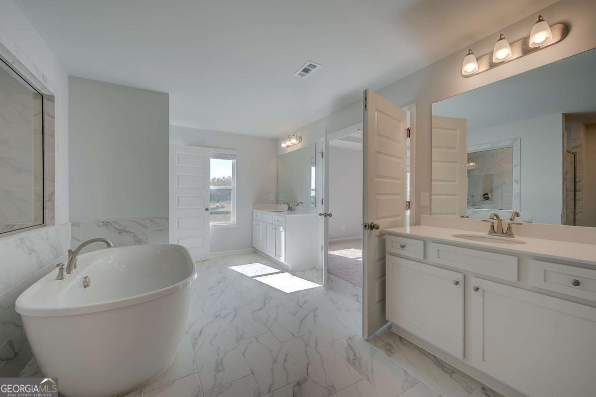 612 Sidney Court Stockbridge - 29