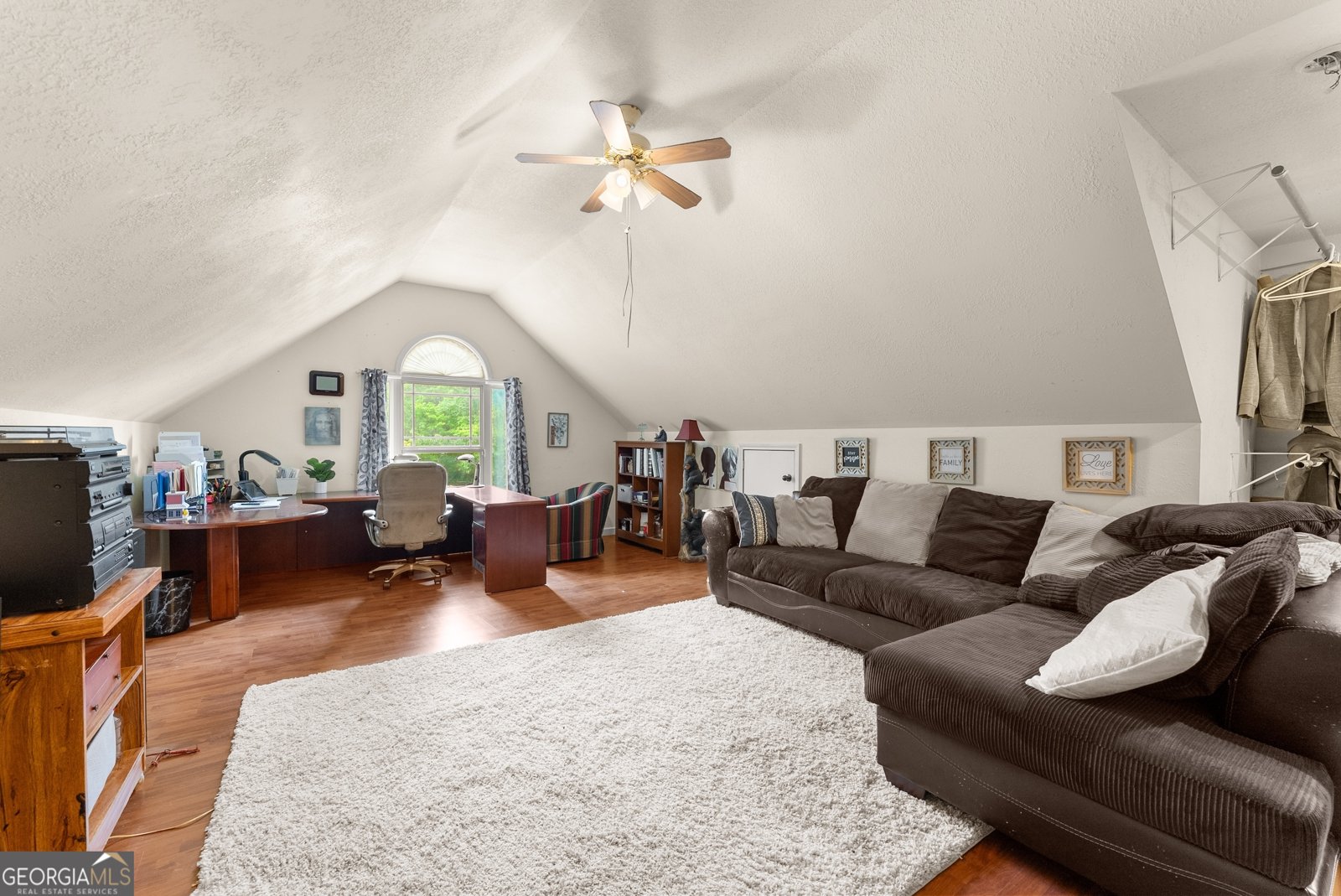 221 Grand View Drive Cleveland - 22