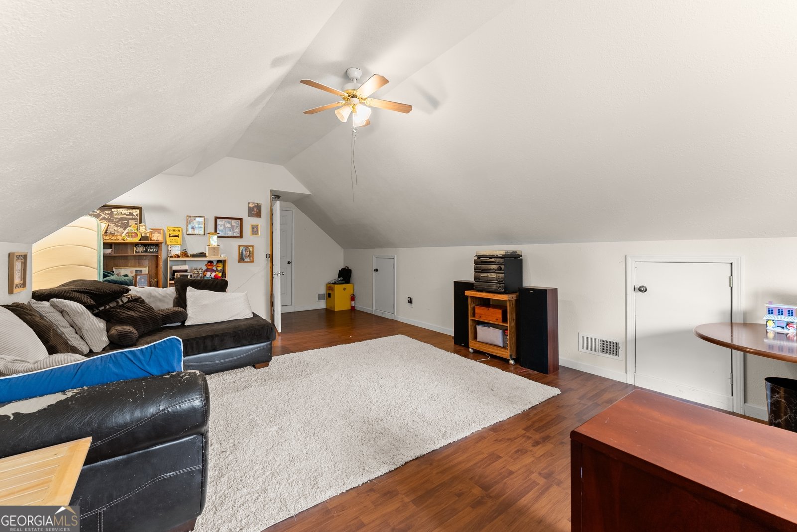 221 Grand View Drive Cleveland - 23