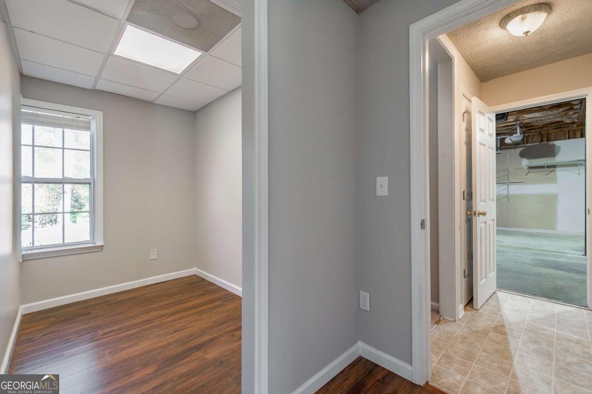 5014 Red Oak Lane Gainesville - 24