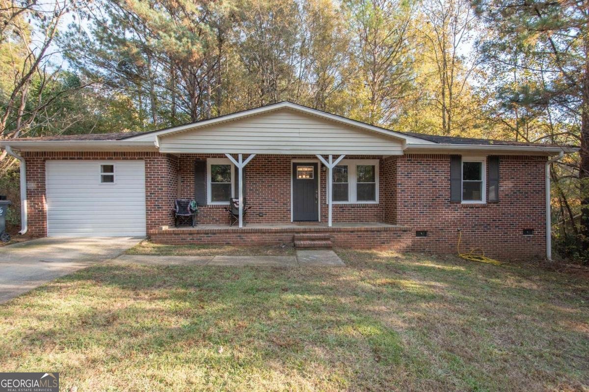 1104 Alverson Road Lagrange - main photo