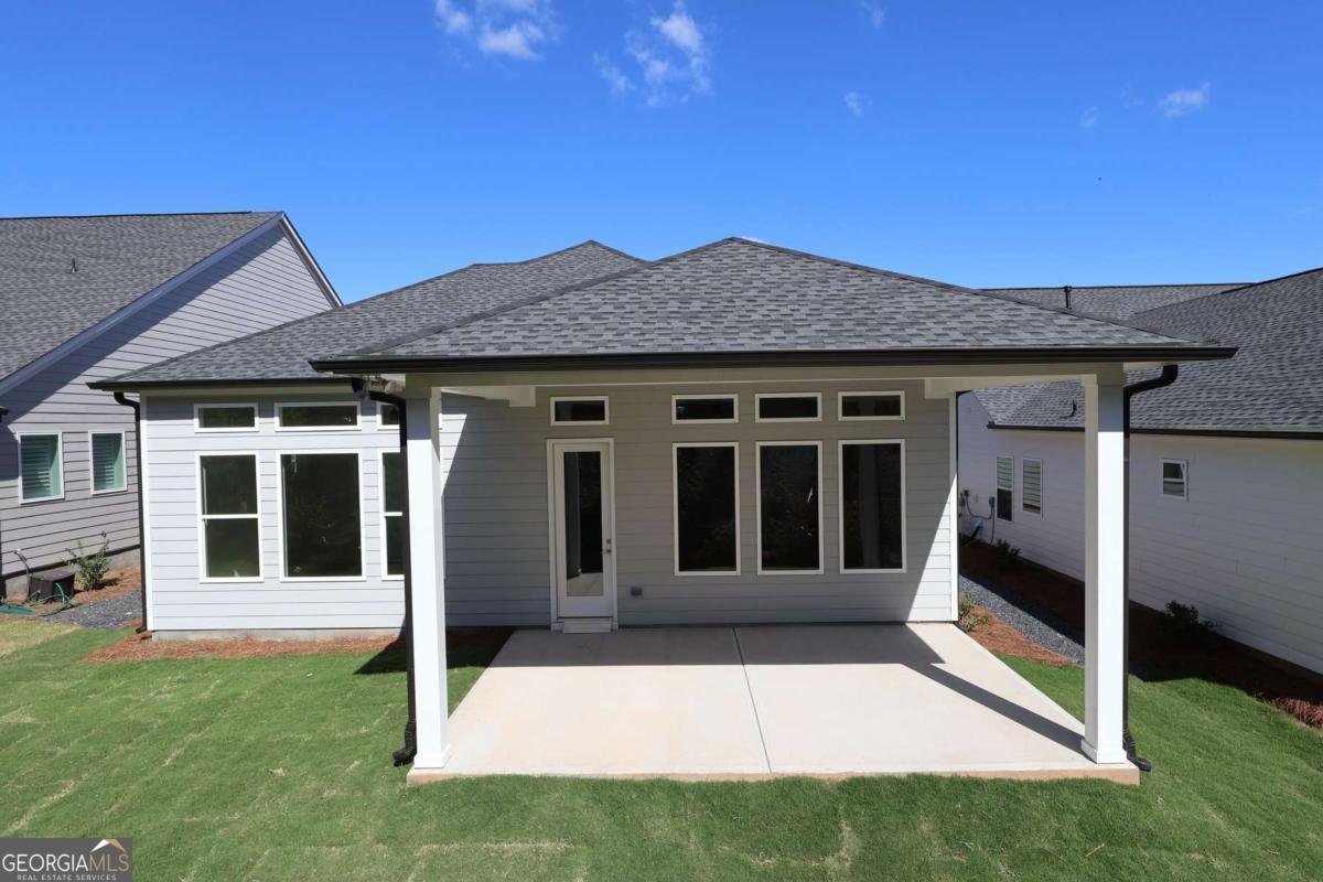 242 Strawberry Lane Woodstock - 2