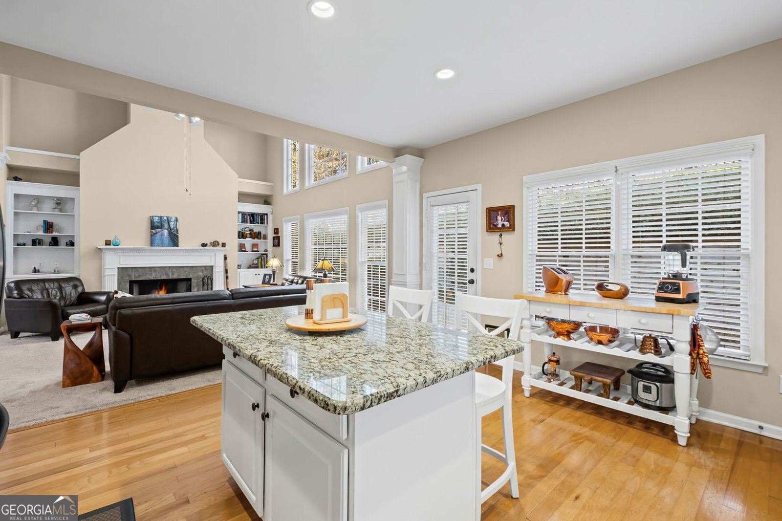 8035 Sandorn Drive Roswell - 1