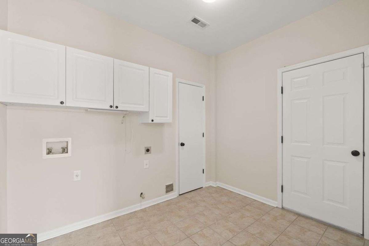 2935 COBBLESTONE Drive Cumming - 22