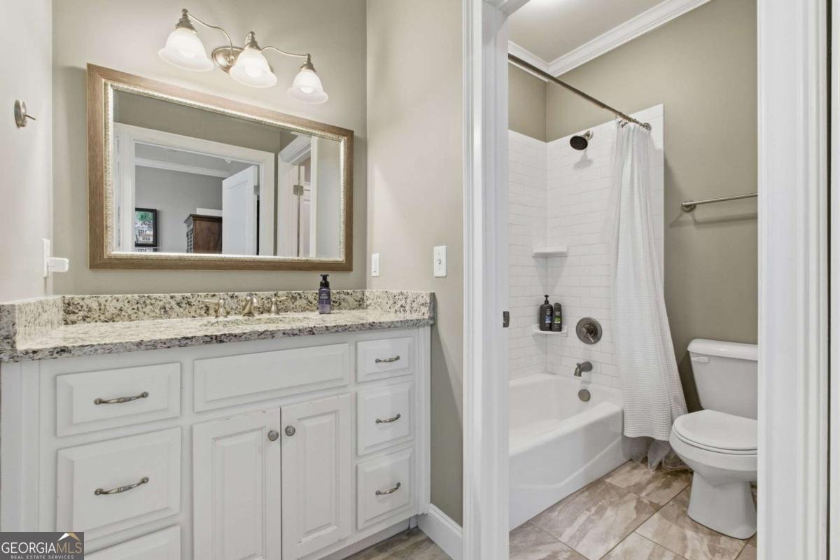 11 Lexington Lane Rome - 25