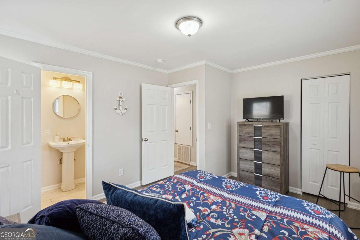 11 Ossabaw Road Savannah - 17