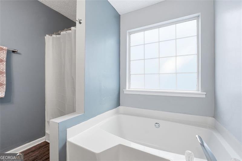 237 WHITE PINES Dallas - 18