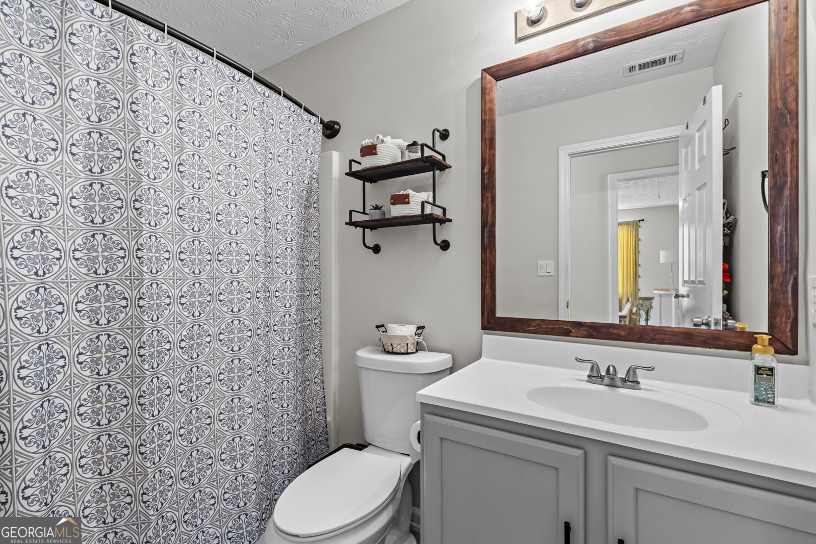 746 Baskins Circle Winder - 24