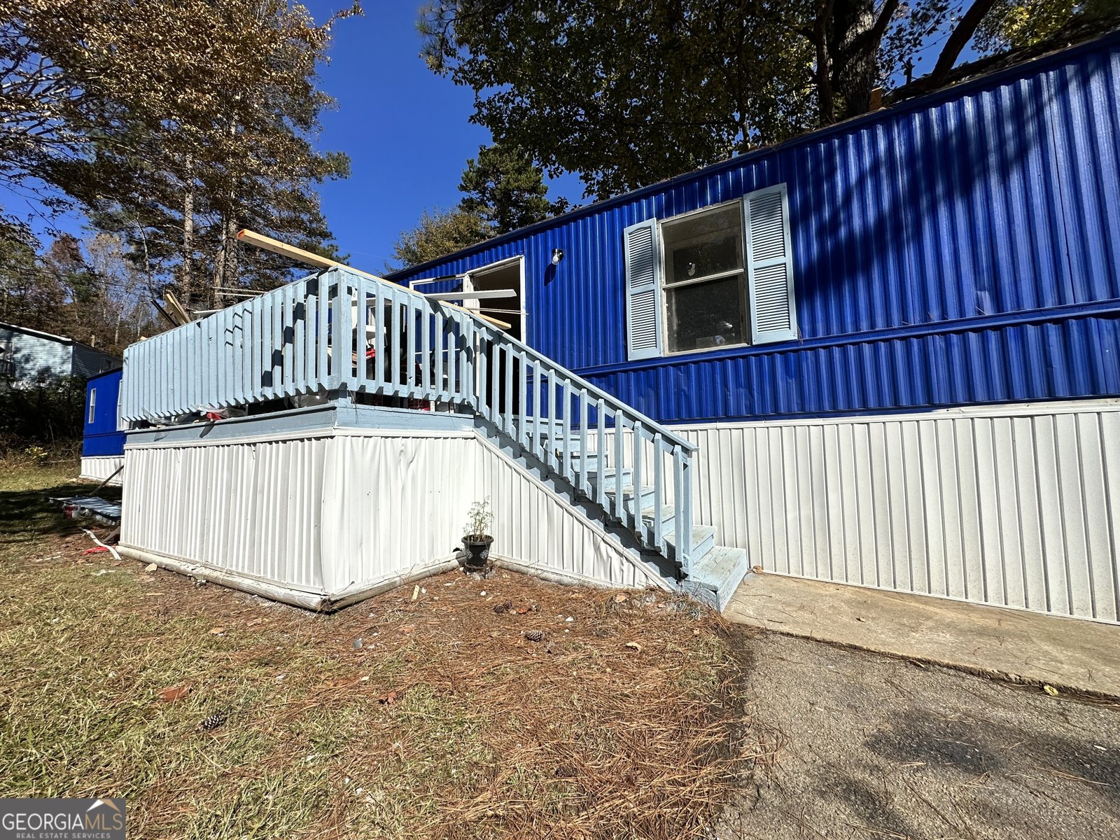 25 CLUB CIRCLE ELLENWOOD - 1