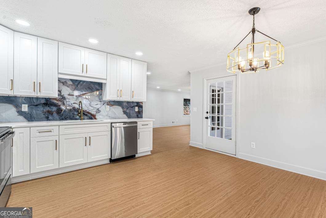 1039 River Bend Court Riverdale - 9