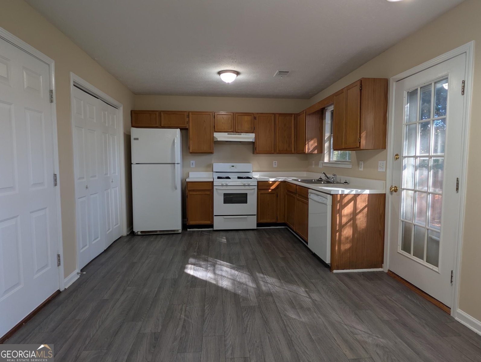 148 Lake Terrace McDonough - 6