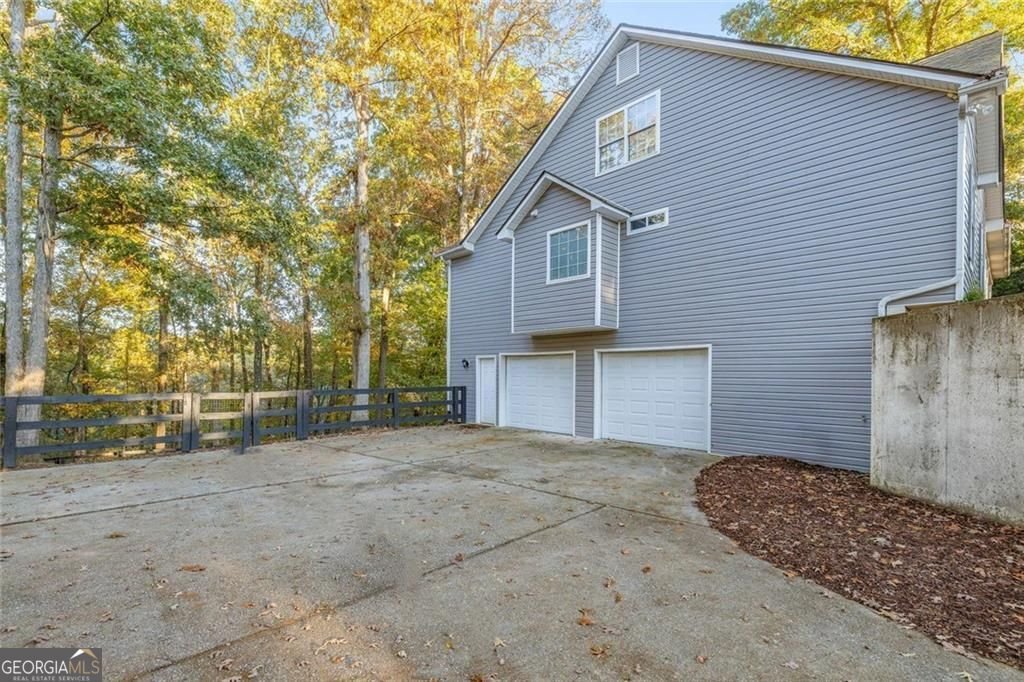 7050 Walnut Mill Court Cumming - 29