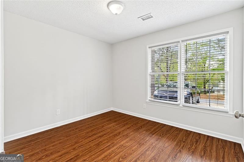 2199 SUMMERTOWN Drive Norcross - 20