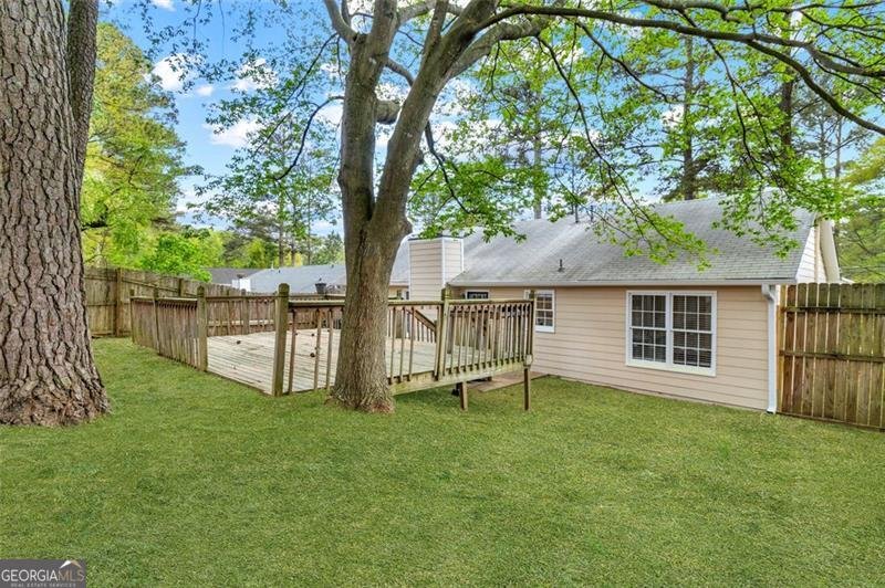 2199 SUMMERTOWN Drive Norcross - 22