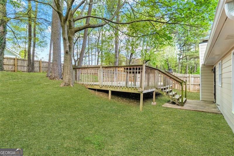 2199 SUMMERTOWN Drive Norcross - 24