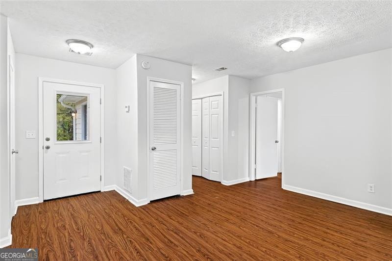 2199 SUMMERTOWN Drive Norcross - 5