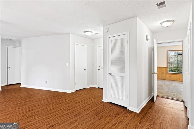 2199 SUMMERTOWN Drive Norcross - 7