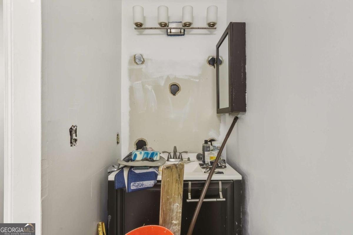 6305 Emerald Pointe Circle Atlanta - 26