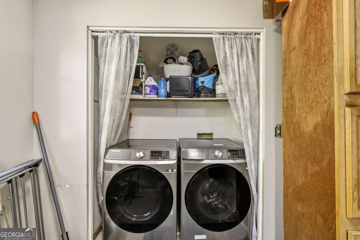 6305 Emerald Pointe Circle Atlanta - 28