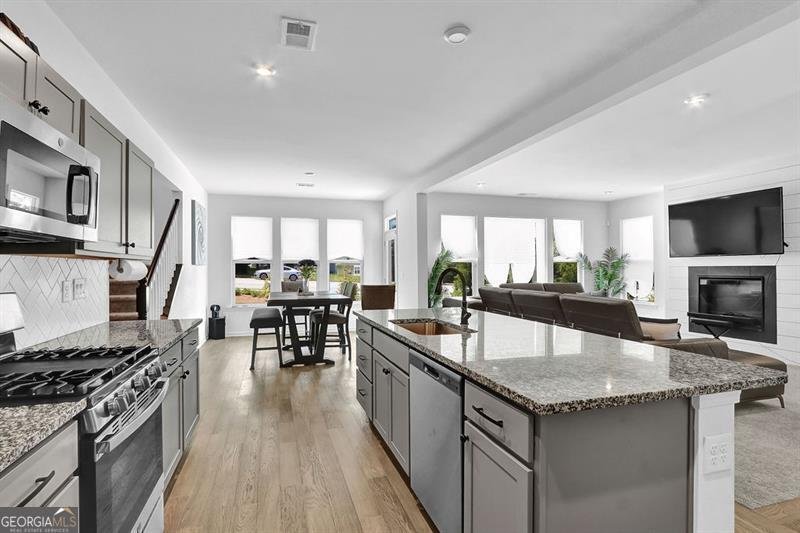 611 Sugar Prairie Bend Lawrenceville - 15