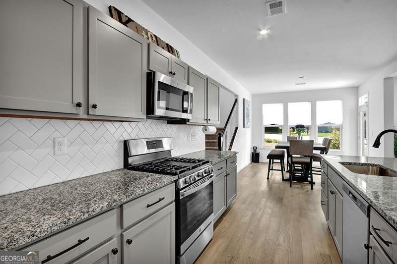 611 Sugar Prairie Bend Lawrenceville - 17