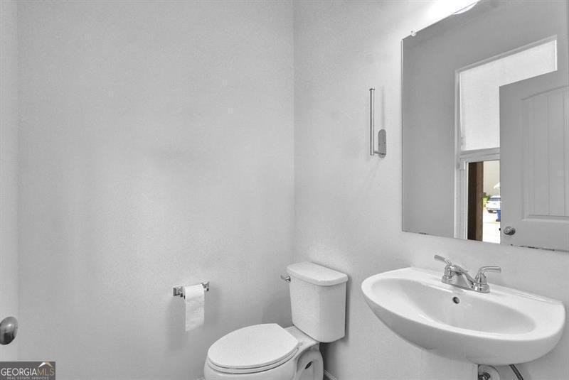 611 Sugar Prairie Bend Lawrenceville - 34