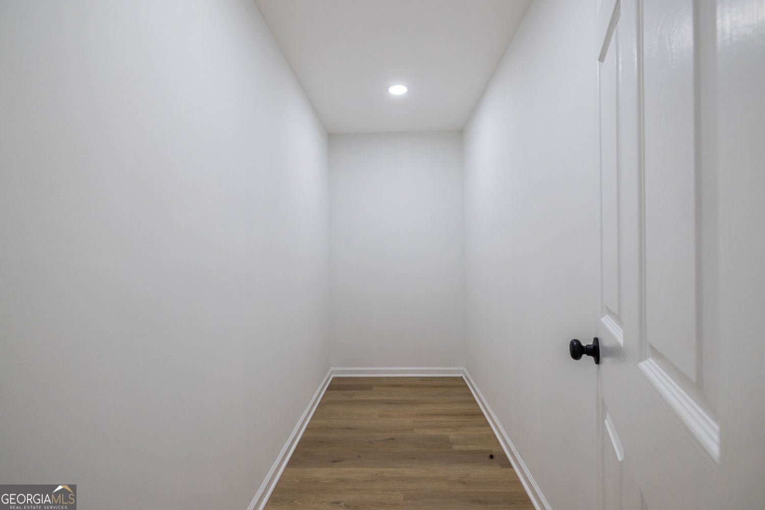 2277 Edgemore Drive Atlanta - 2