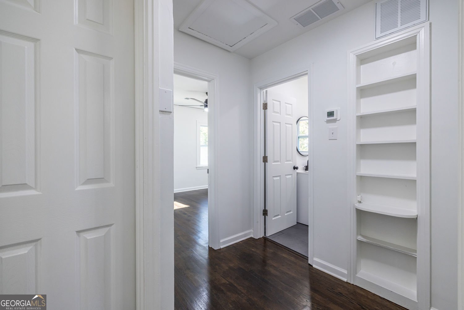 2277 Edgemore Drive Atlanta - 29