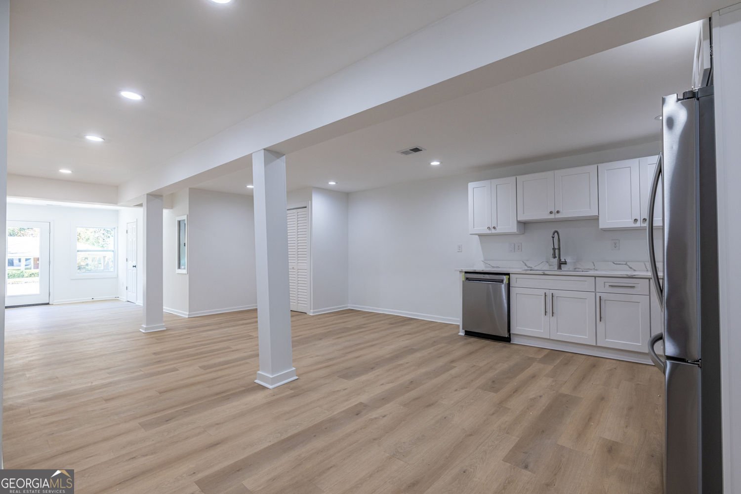 2277 Edgemore Drive Atlanta - 48