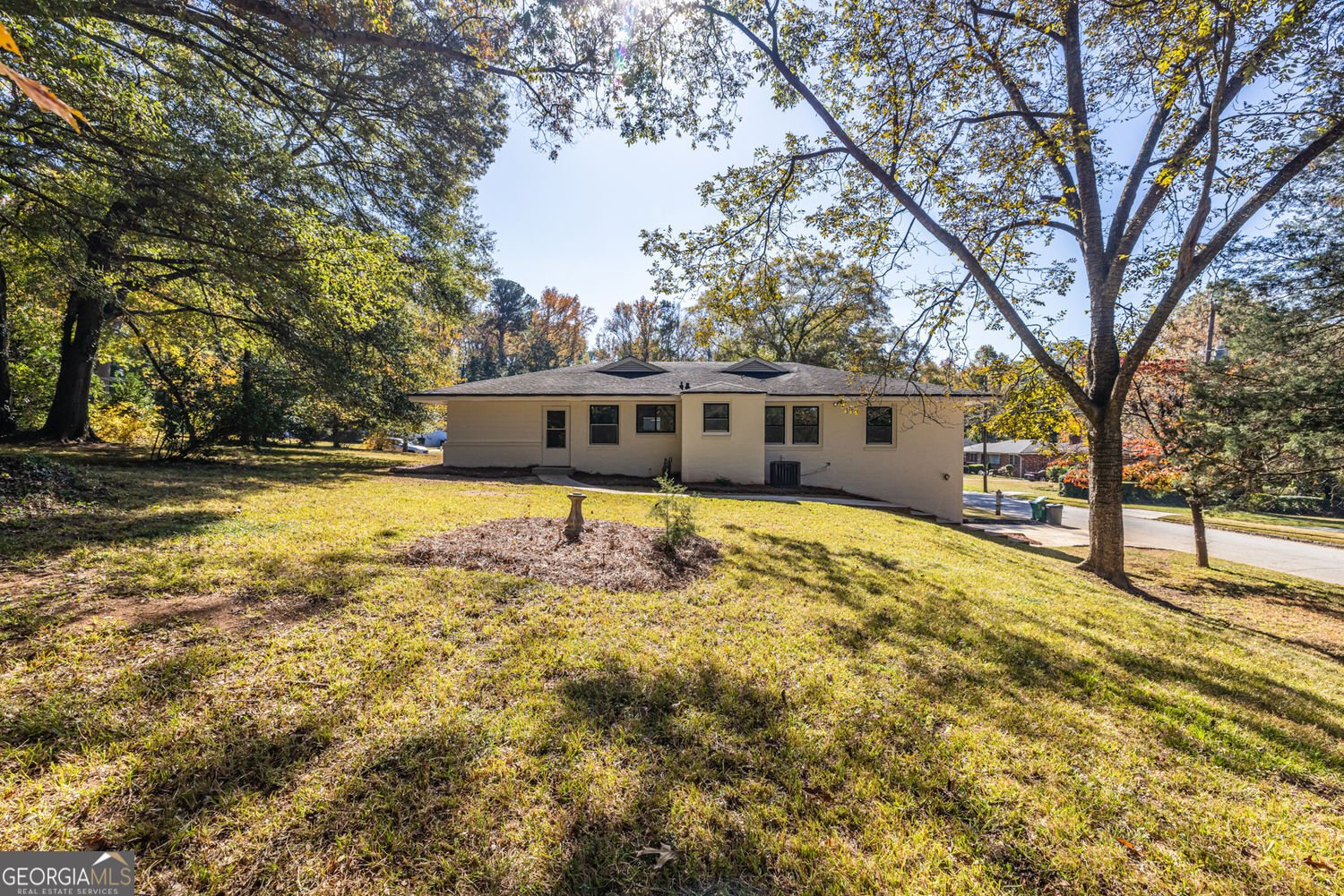 2277 Edgemore Drive Atlanta - 7