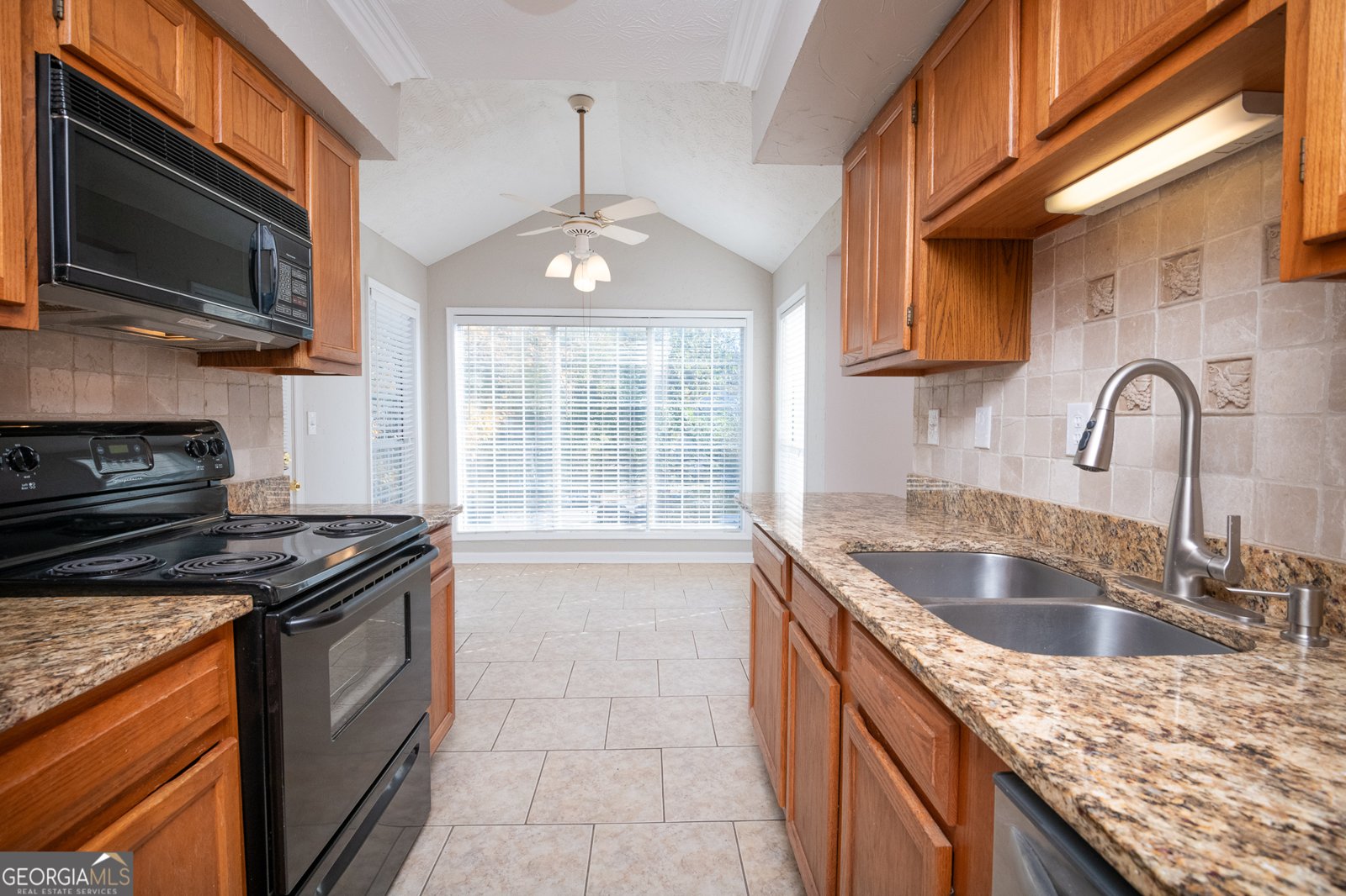 816 Glenleaf Drive Peachtree Corners - 6