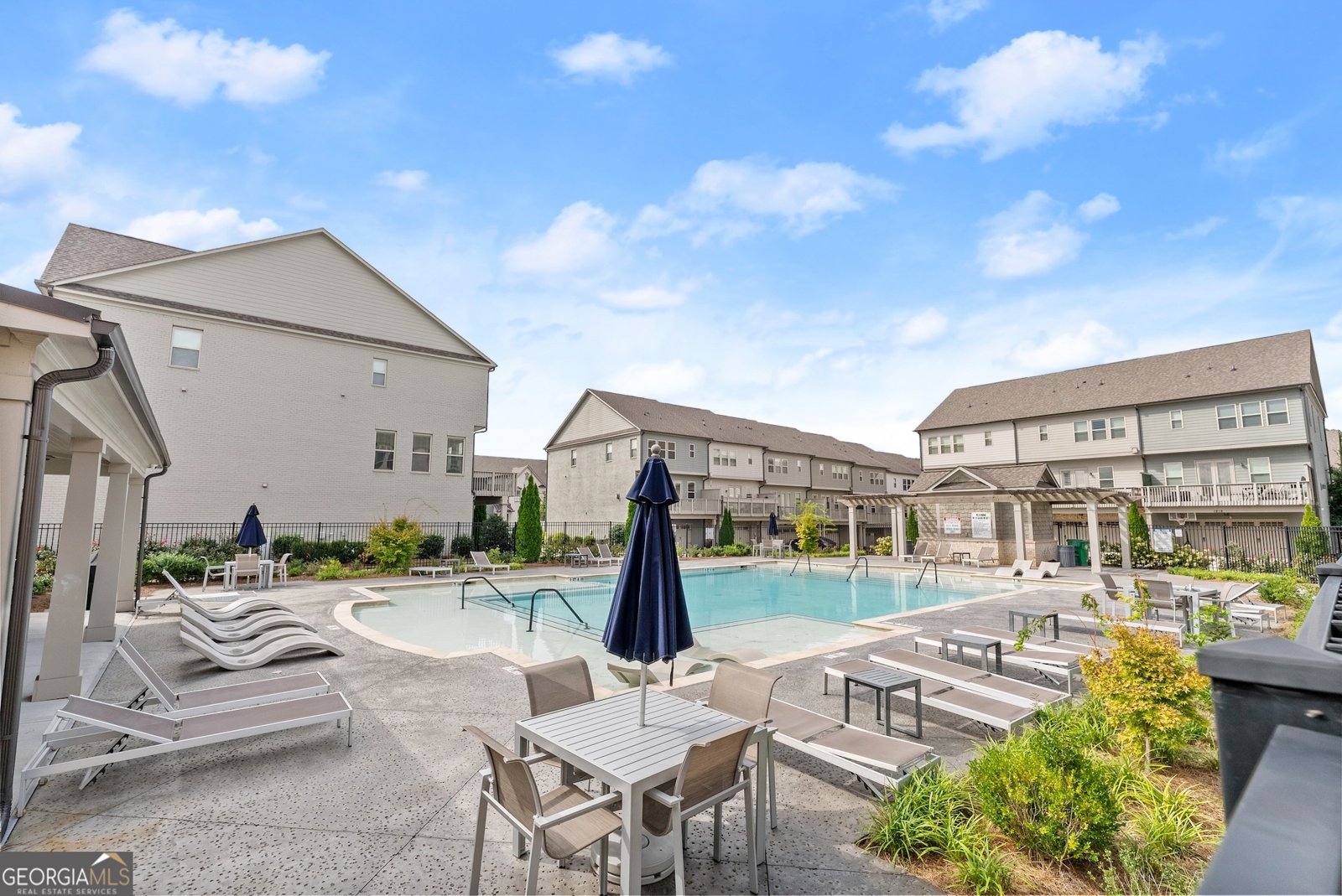 2536 Skyland Drive Atlanta - 37