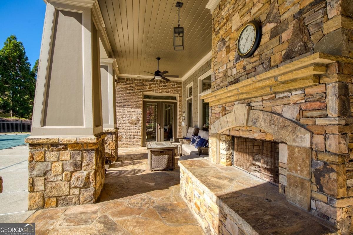 679 Stickley Oak Way Woodstock - 13