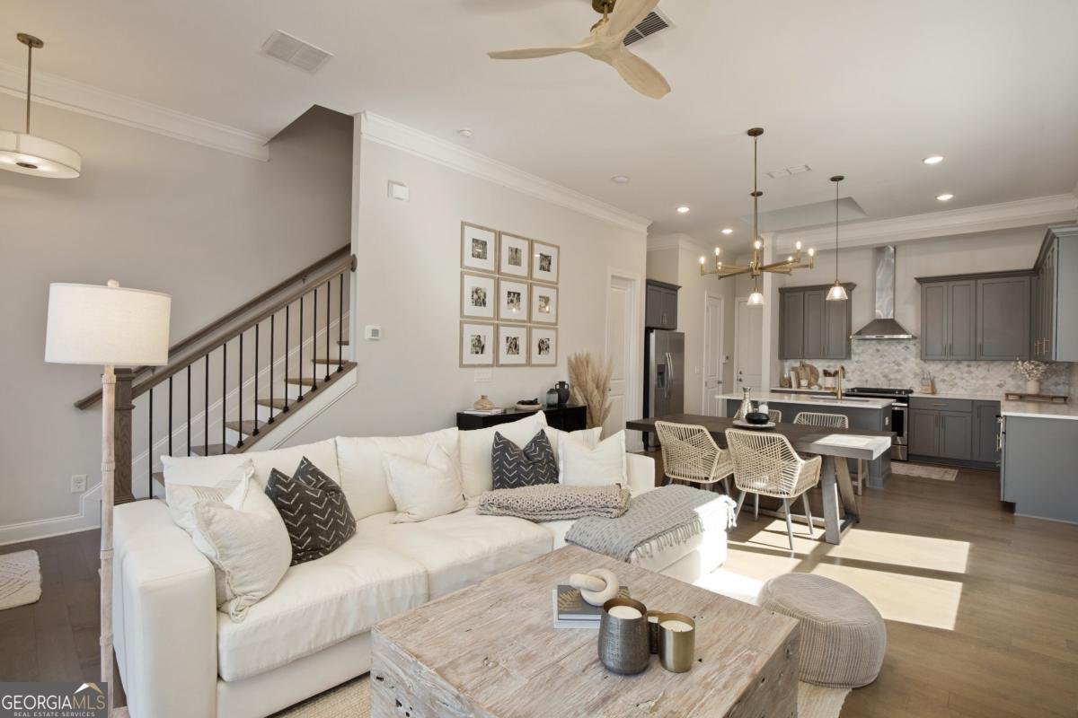 679 Stickley Oak Way Woodstock - 26