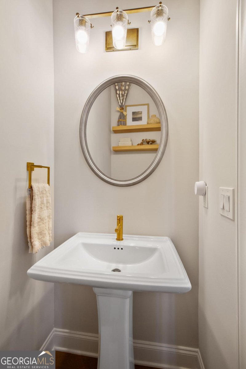 679 Stickley Oak Way Woodstock - 29