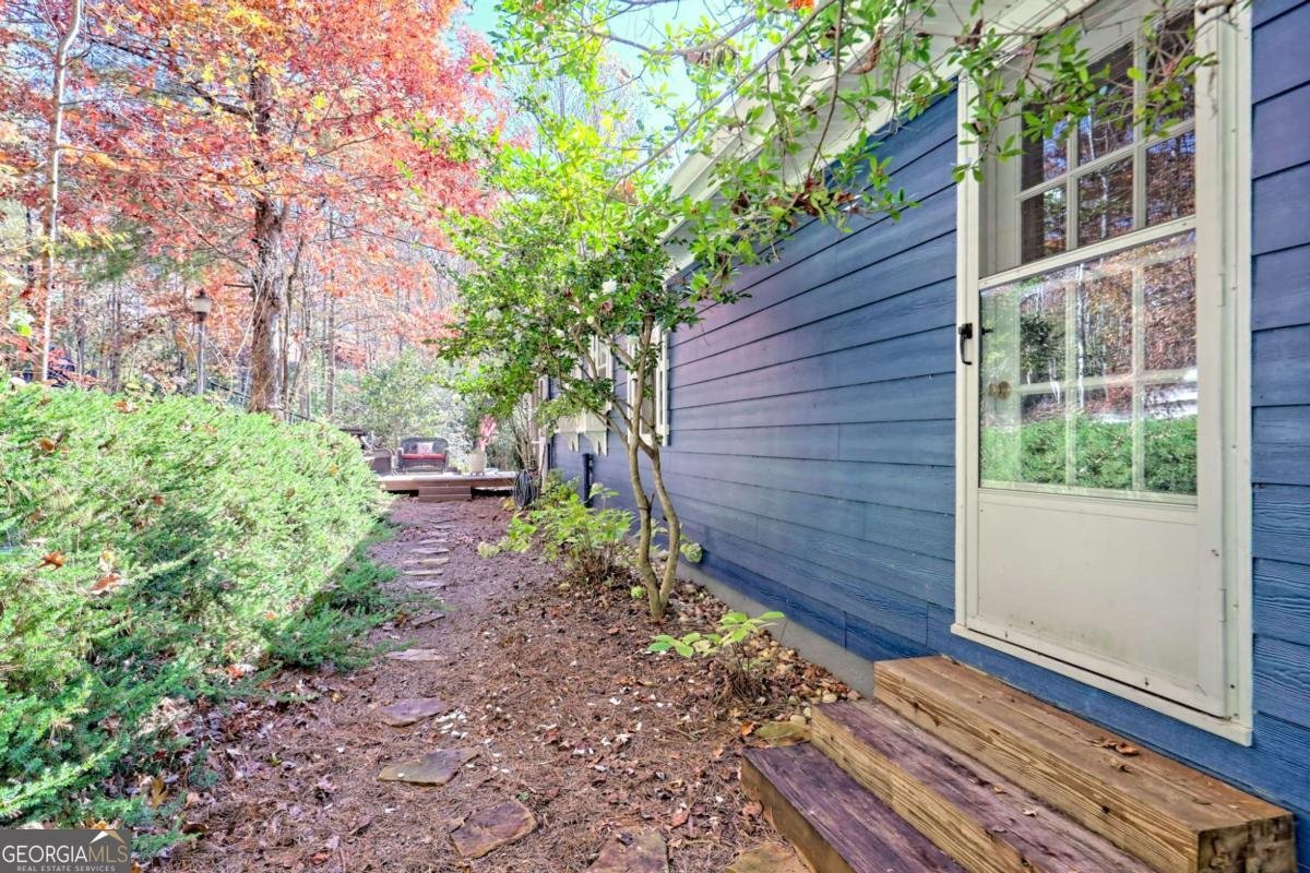 321 Finch Drive Clayton - 25