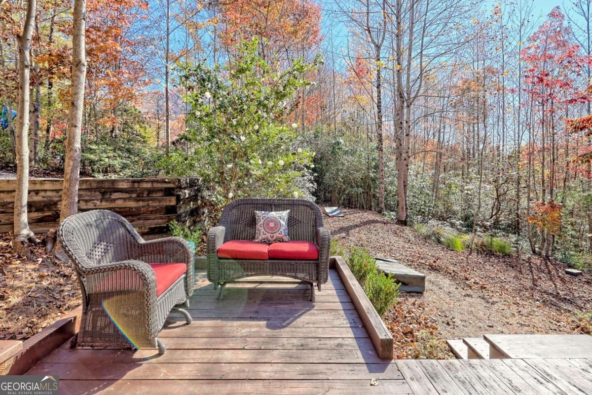 321 Finch Drive Clayton - 41